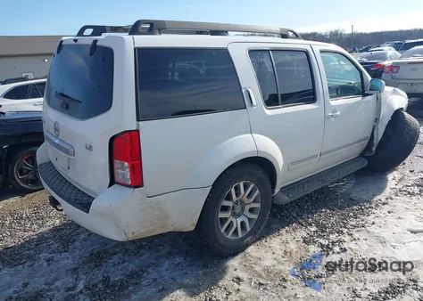 2011 Nissan Pathfinder Le z USA, uszkodzony, nr VIN 5N1AR1NB9BC625102